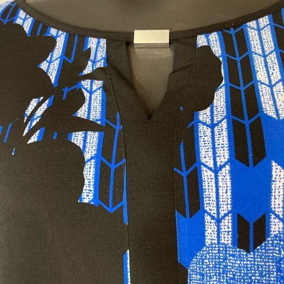Dana Buchman Blue And Black Keyhole Blouse - Picture 3 of 5